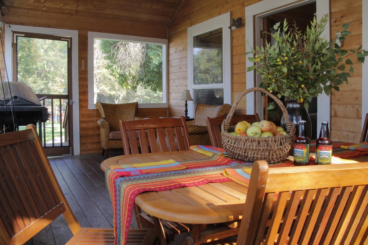 Coho Cottages Willow Creek المظهر الخارجي الصورة